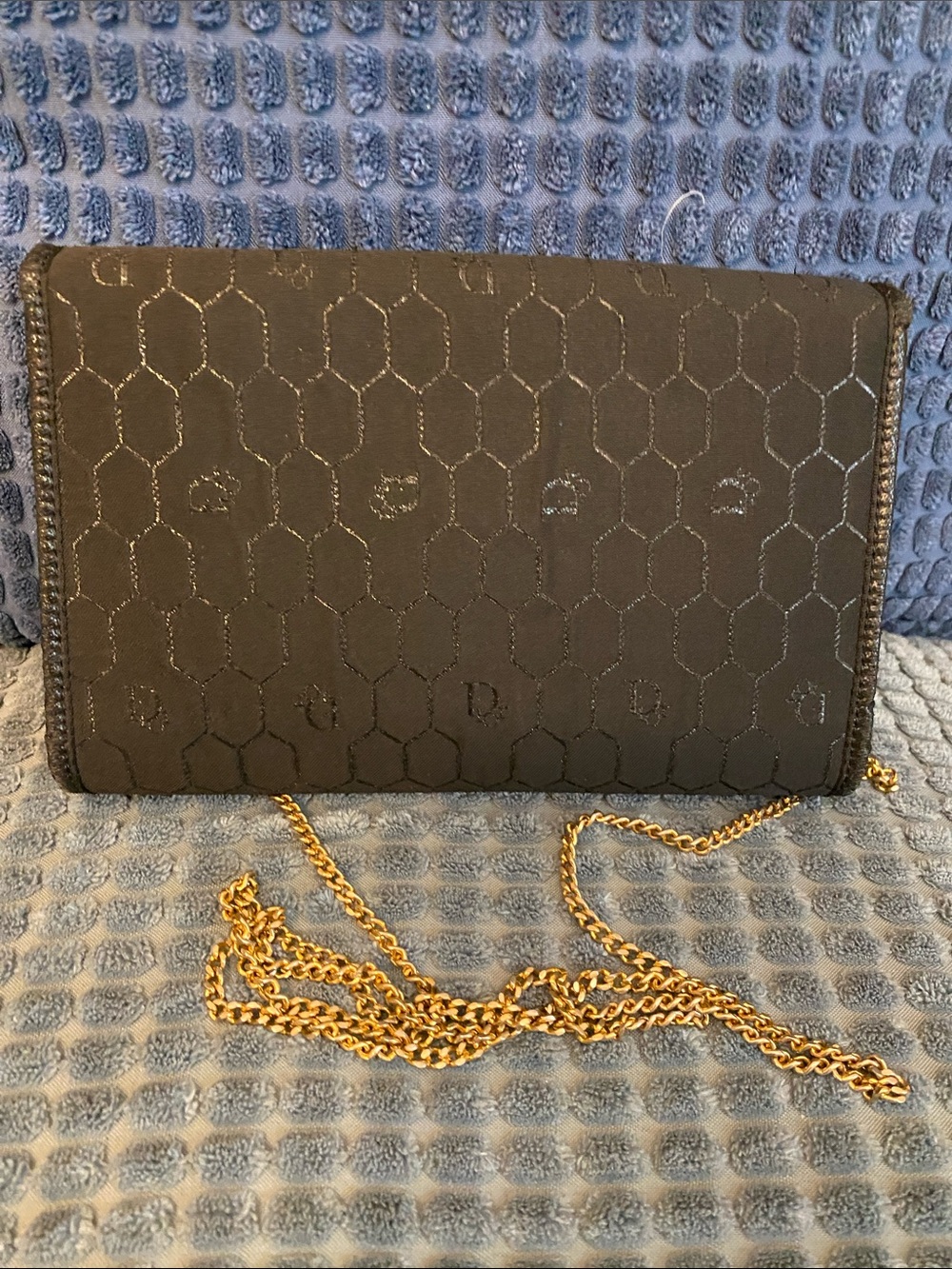 Dior Black Quilted Envelope Crossbody with Gold 'CD' Logo and Chain - Picture 4 of 11